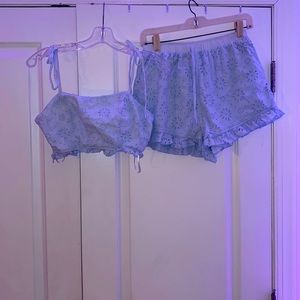 SHEIN Blue Floral Print tank top/shorts set